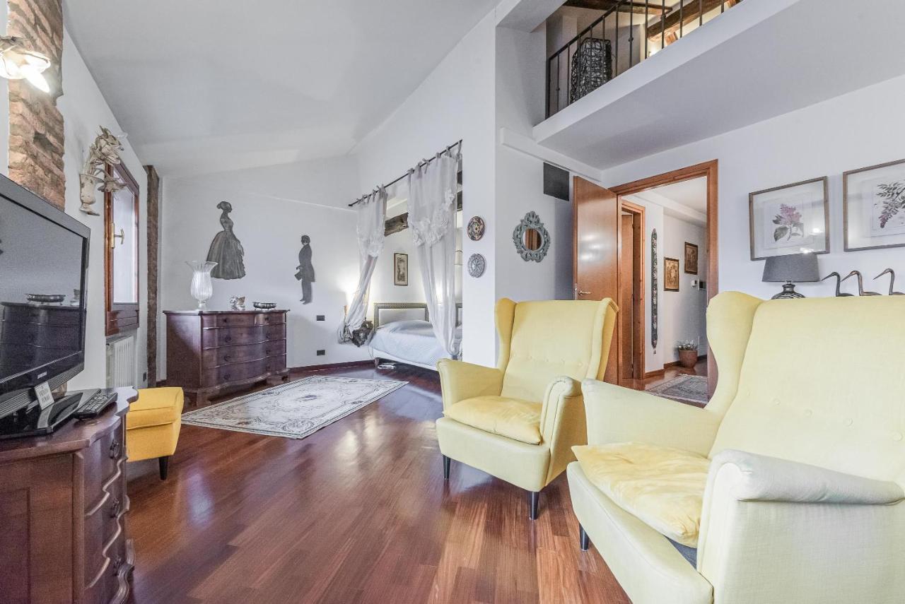 Realkasa Azeglio Apartments โบโลญญา ภายนอก รูปภาพ